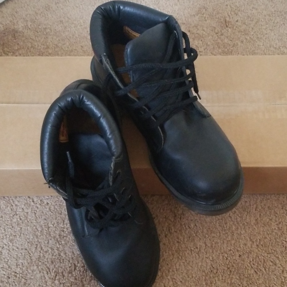 Martens Air Wair